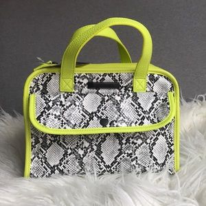 Steve Madden vegan snakeskin handle bag